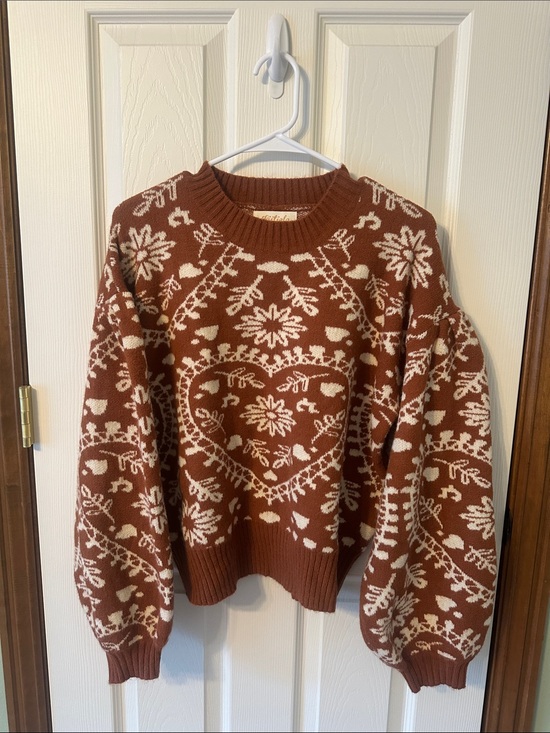 Listicle Sweaters - Listicle Rust and Cream Jacquard Heart Crewneck Sweater
